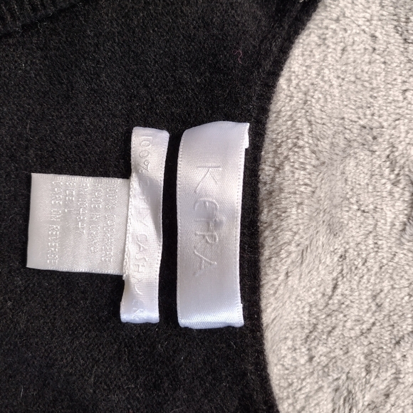 KEIRA 100% 2-Ply Cashmere Sweater V-Neck Black Women's Large - Picture 3 of 5